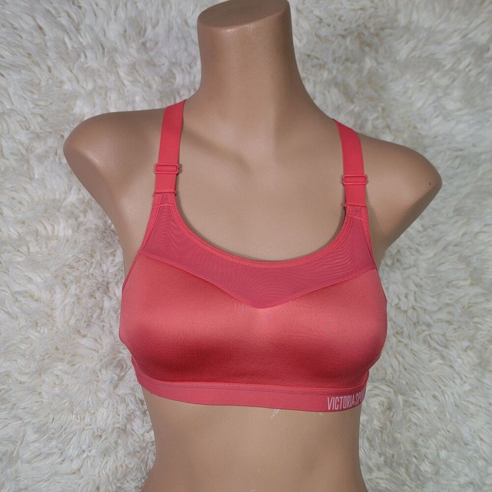Victoria’s Secret Sport Size 32B Incredible Lightweight Max Sports Bra Padded P